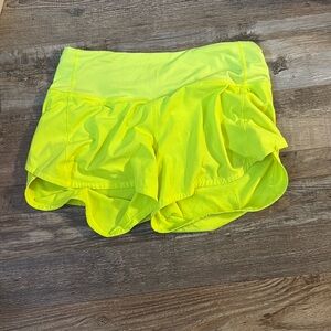Lululemon Shorts 2.5 Inch High-Rise